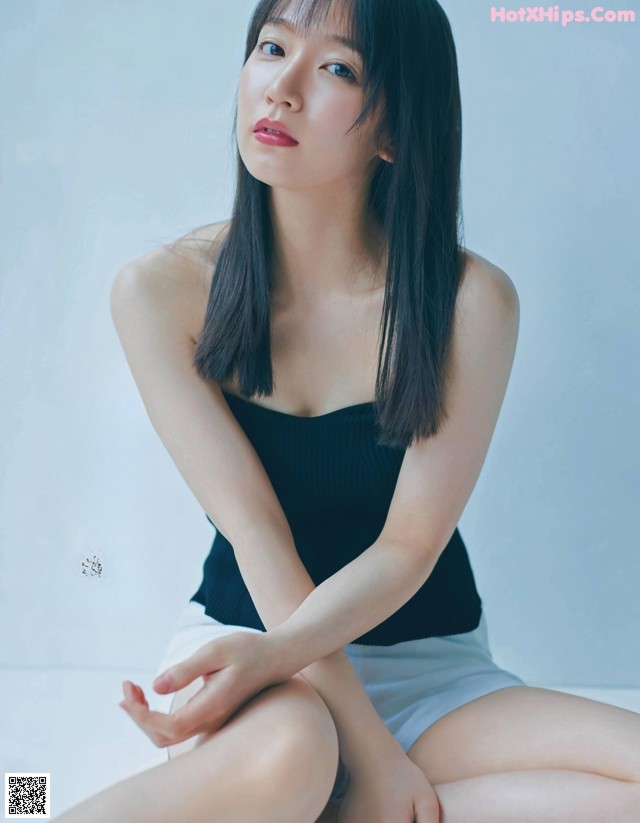 Riho Yoshioka 吉岡里帆, aR アール 2021.04 No.c7298f