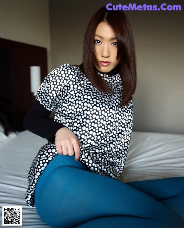Honami Sato - Peta Squeezingbutt Wide No.a48374