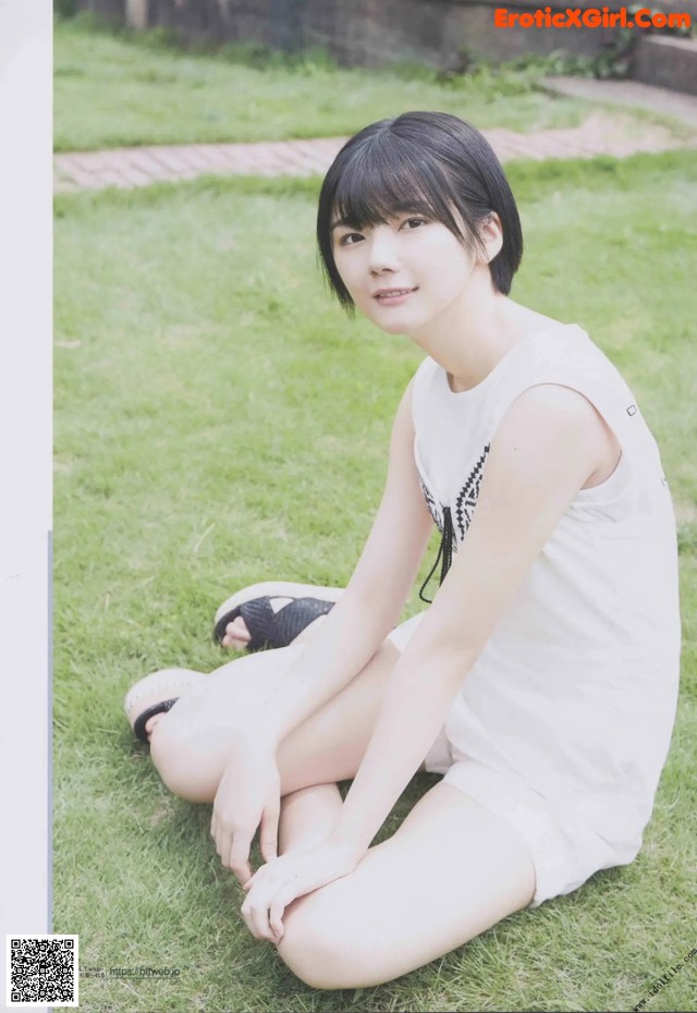 Karin Fujiyoshi 藤吉夏鈴, B.L.T. 2019.11 (ビー・エル・ティー 2019年11月号) No.263270